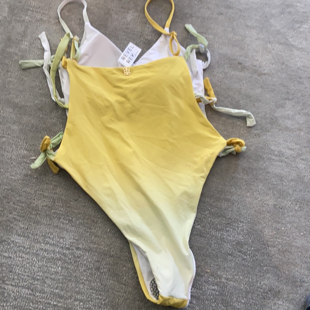NEW; Revel Rey Swim Blondie Yellow Ombre 👙 - Picture 8 of 11